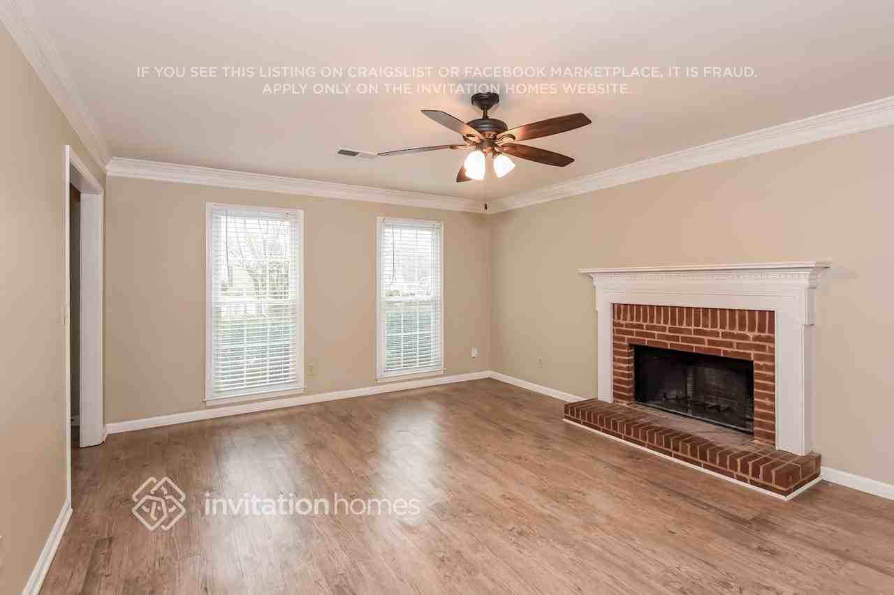 613 Dahlia Way Nw - Photo 4 of 18