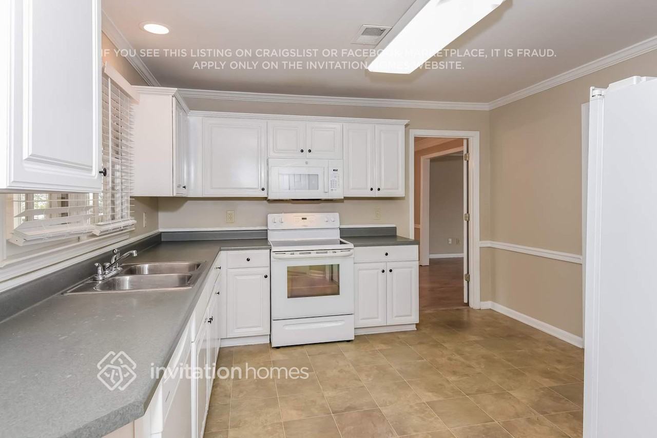 613 Dahlia Way Nw - Photo 7 of 18