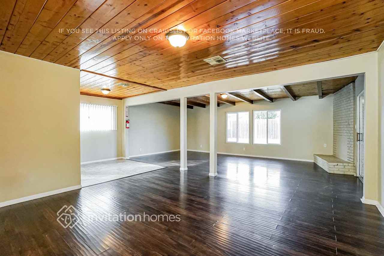 7943 Newcastle Ave - Photo 3 of 17