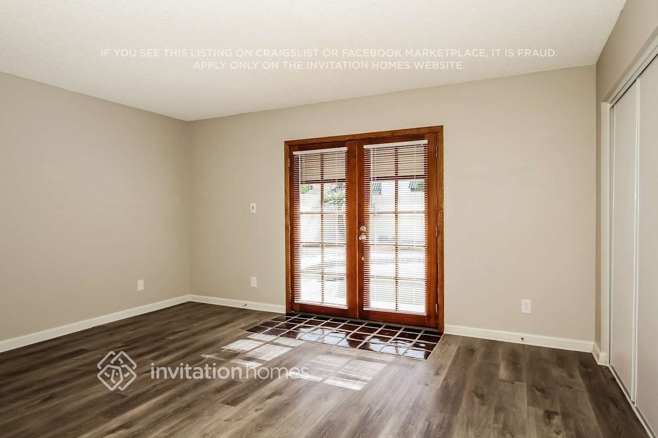 4507 W Gardenia Ave - Photo 3 of 14