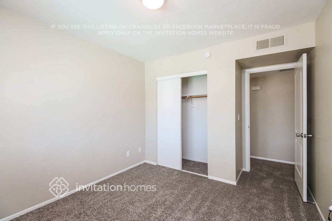 11616 N 66th Dr - Photo 5 of 16