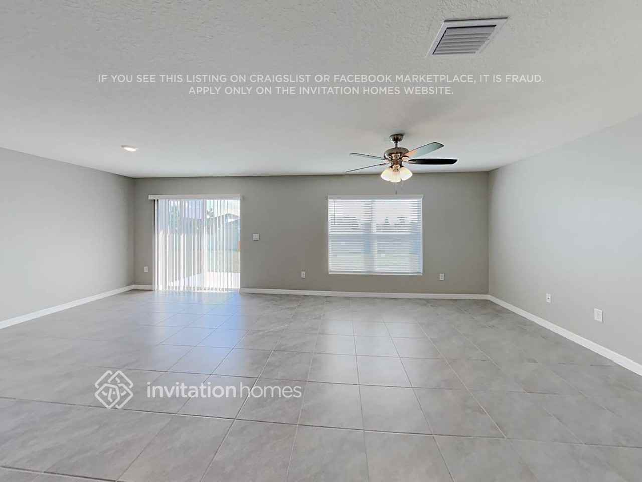 12147 Kingsley Trl - Photo 4 of 18