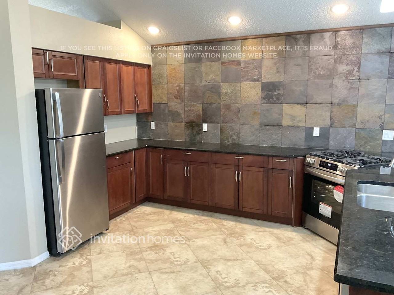 1517 Scotch Pine Dr - Photo 4 of 13