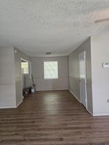 641 Yates St Ne - Photo 1 of 1