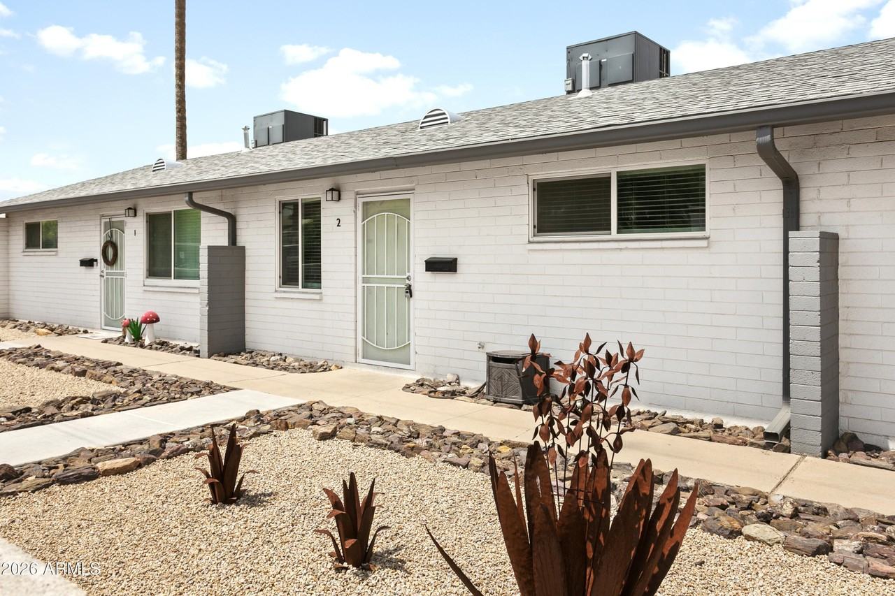 1646 E Mckinley St Apt 2 #2