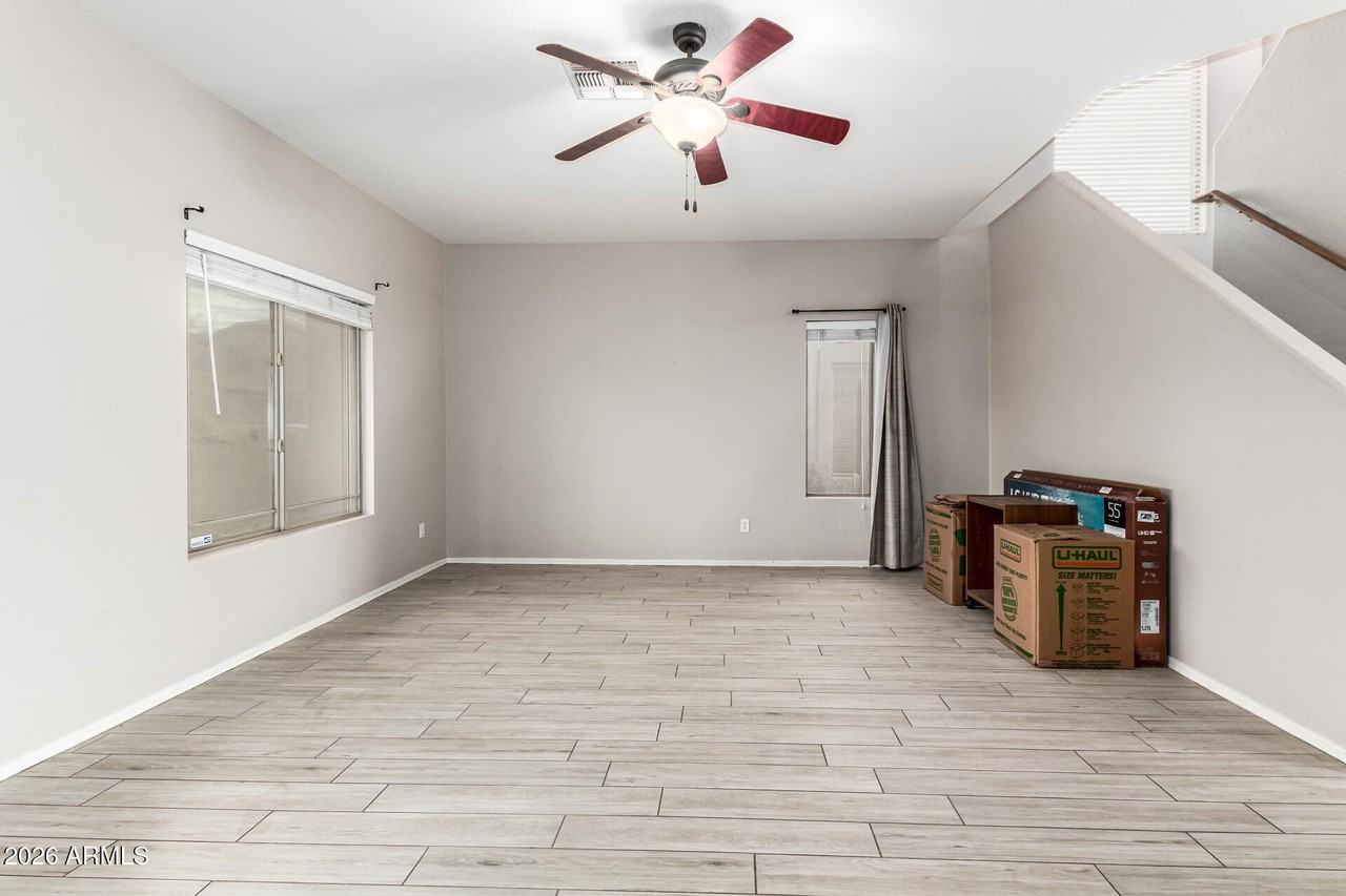 2661 E Waterview Ct - Photo 5 of 31