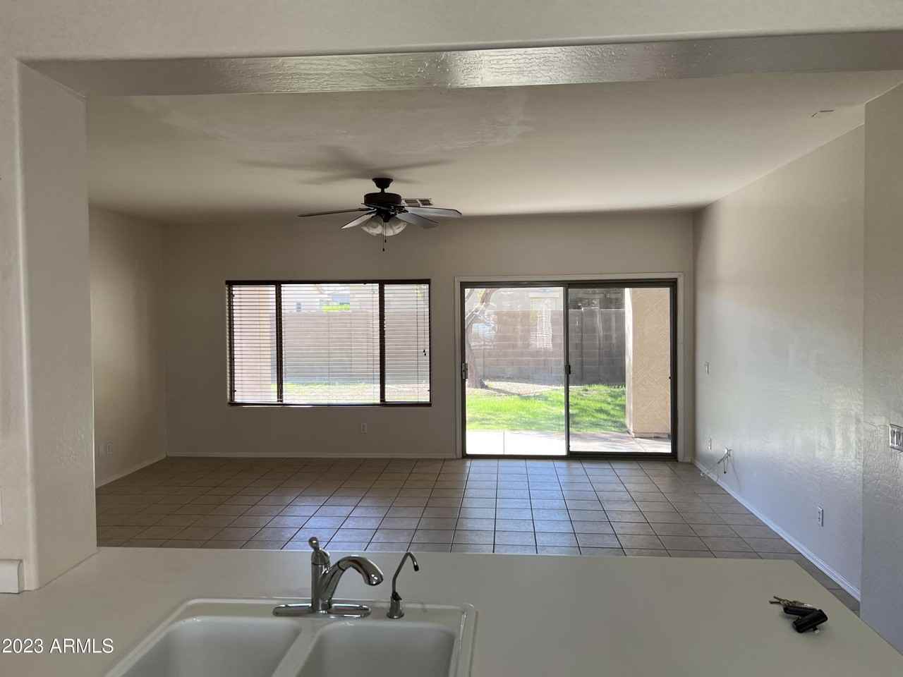 21167 E Lords Way - Photo 6 of 13