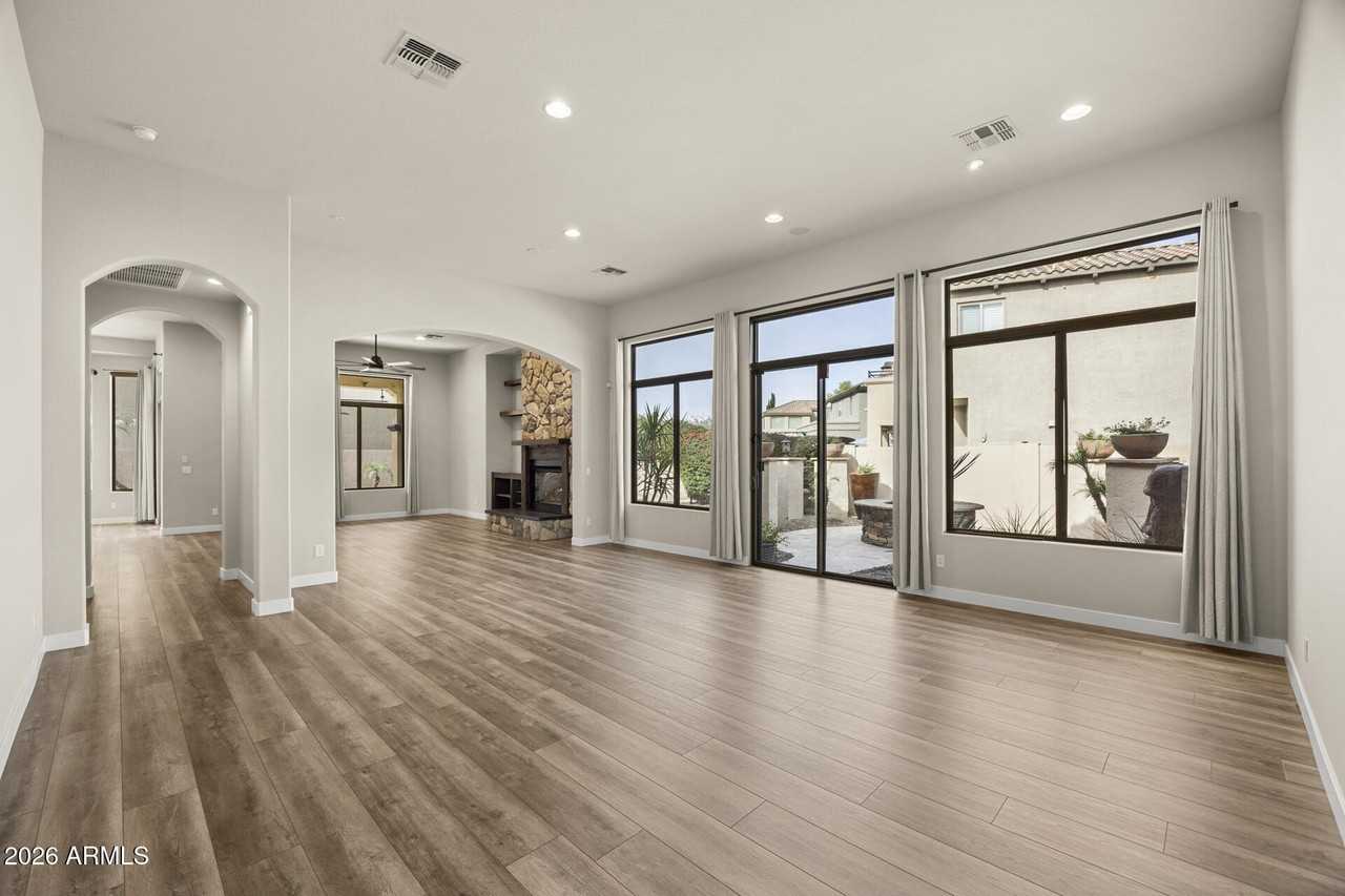 3653 E Sands Dr - Photo 5 of 46