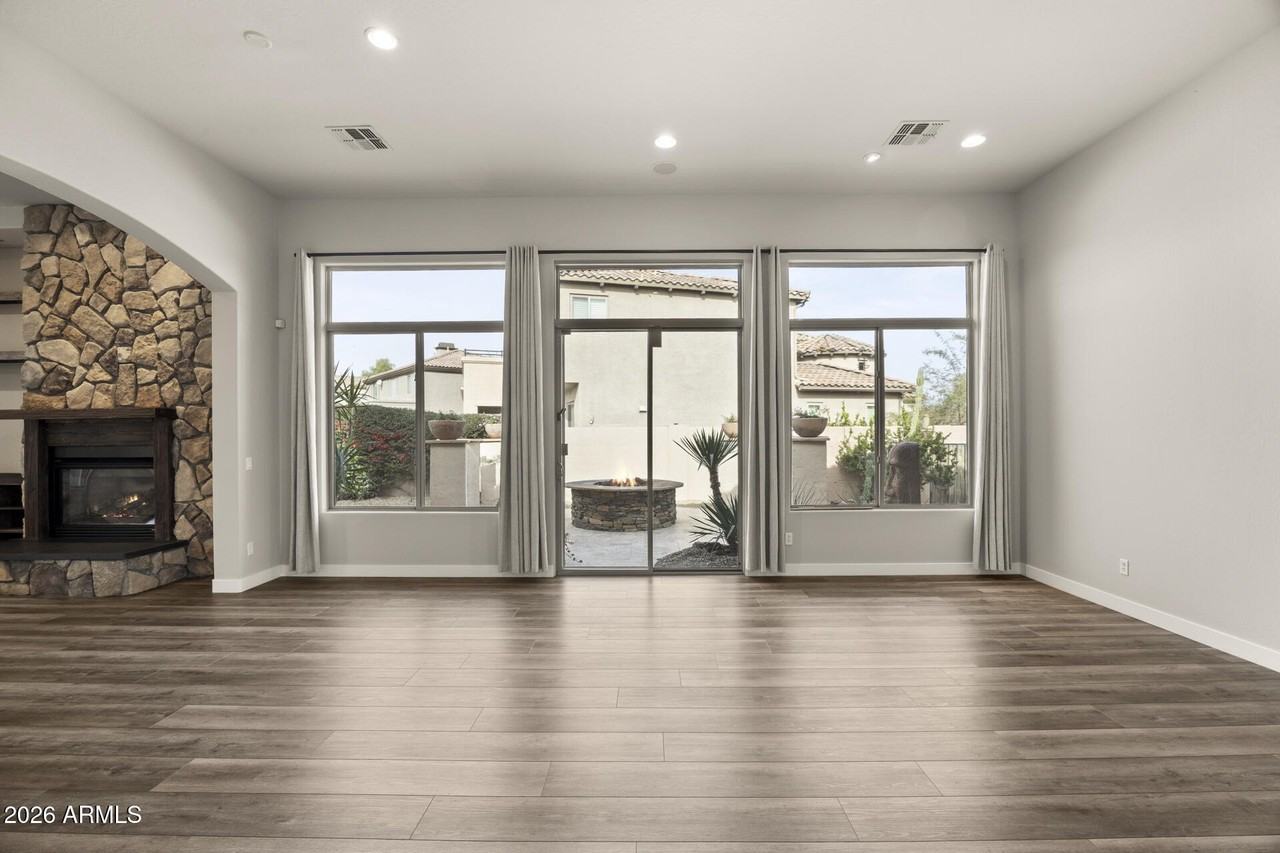 3653 E Sands Dr - Photo 7 of 46