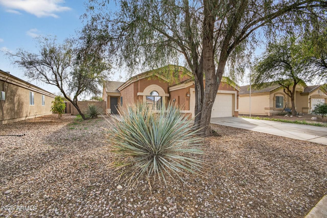 2130 N Sabino Ln - Photo 2 of 32