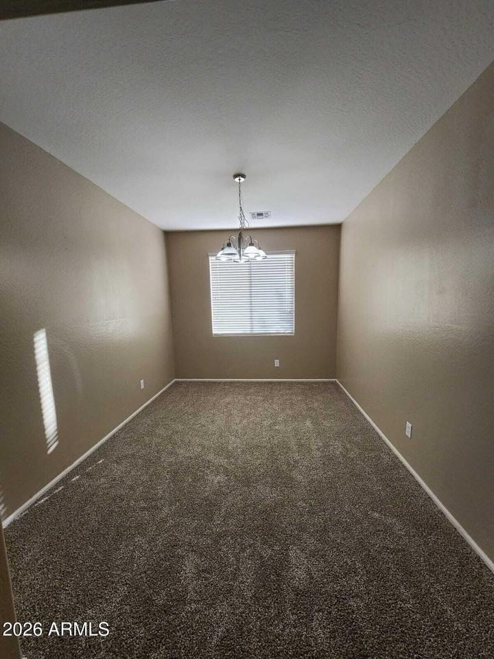 7643 W Charter Oak Rd - Photo 6 of 27