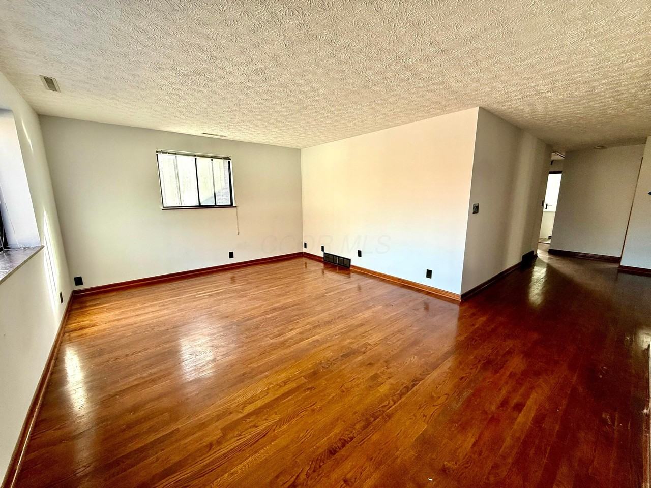 295 E Whittier St Unit 293 #293 - Photo 2 of 17