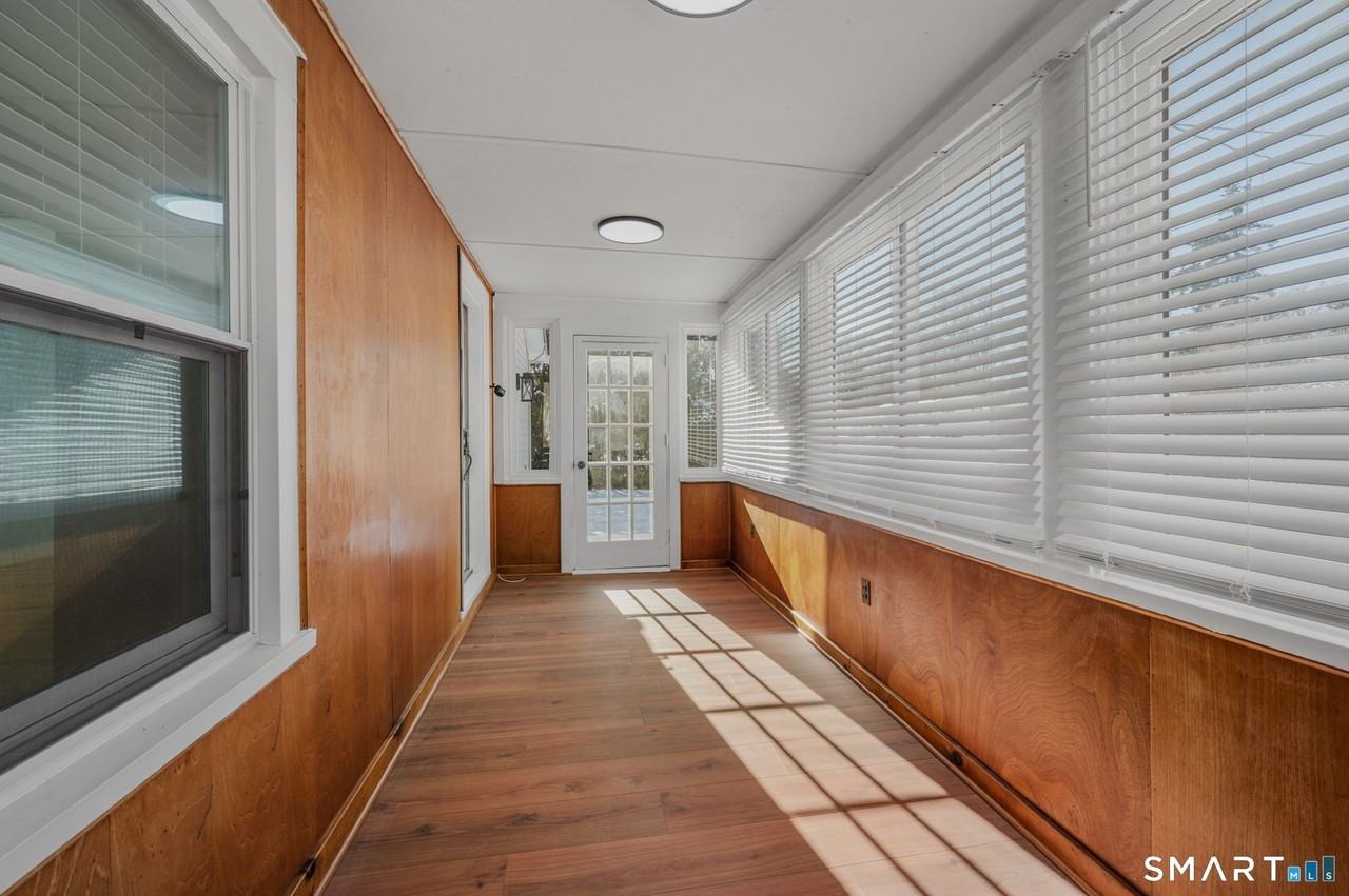 125 Spithead Rd - Photo 3 of 21