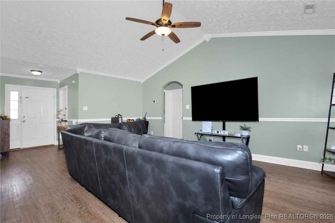 674 Copper Creek Dr - Photo 5 of 26