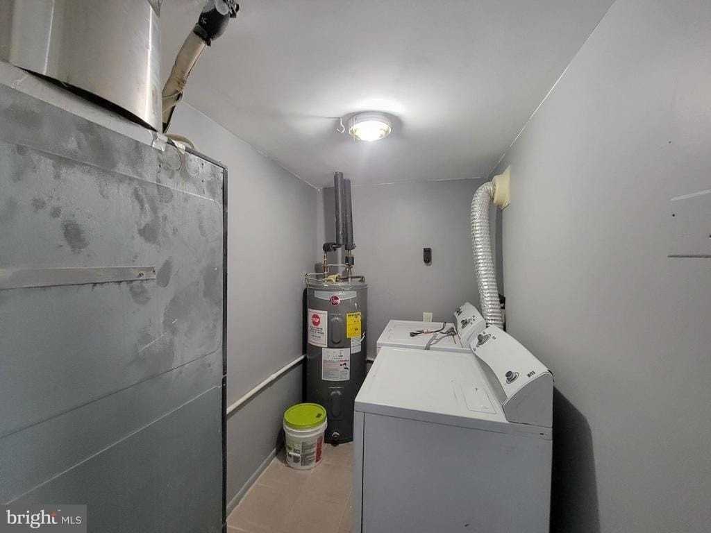 2515 Cottonwood Ct - Photo 7 of 35