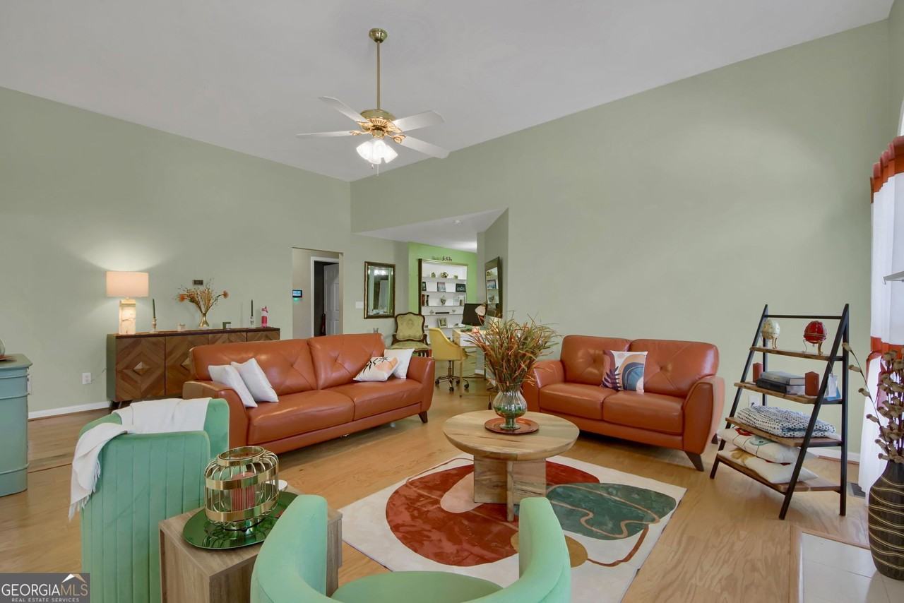 3492 Heatherwood Ct - Photo 7 of 25