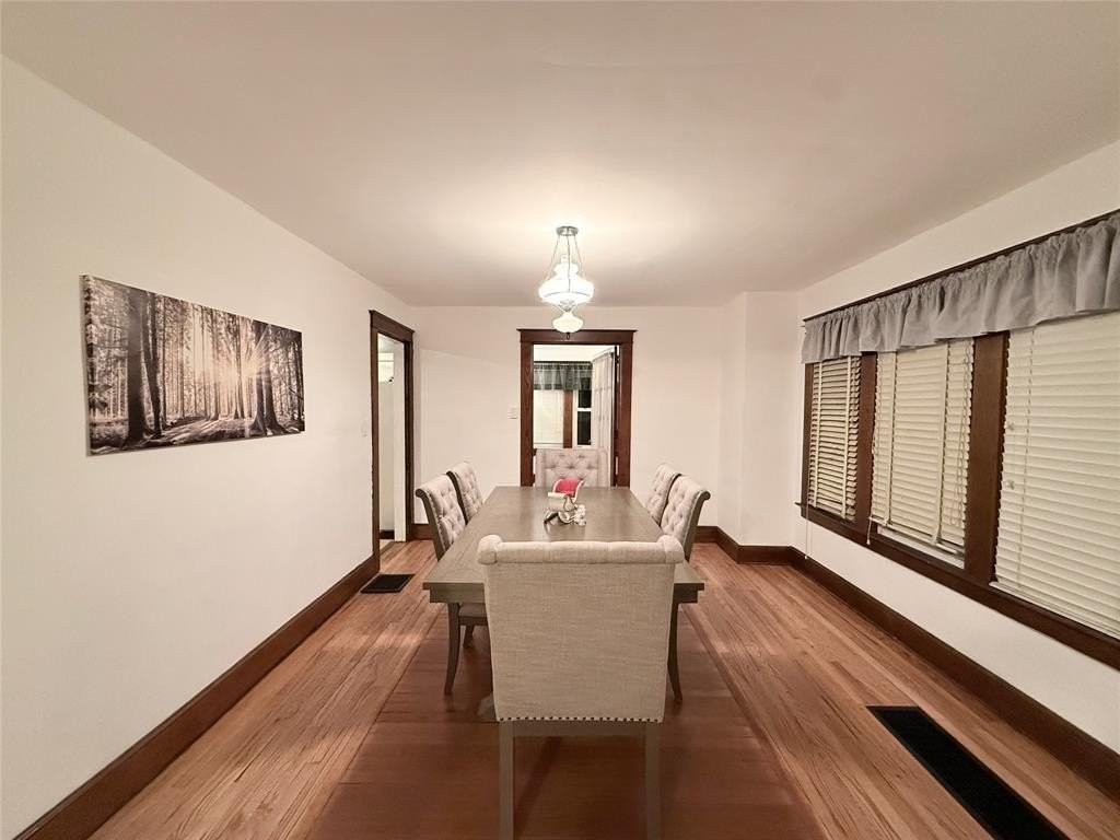 498 Grand Ave - Photo 6 of 13