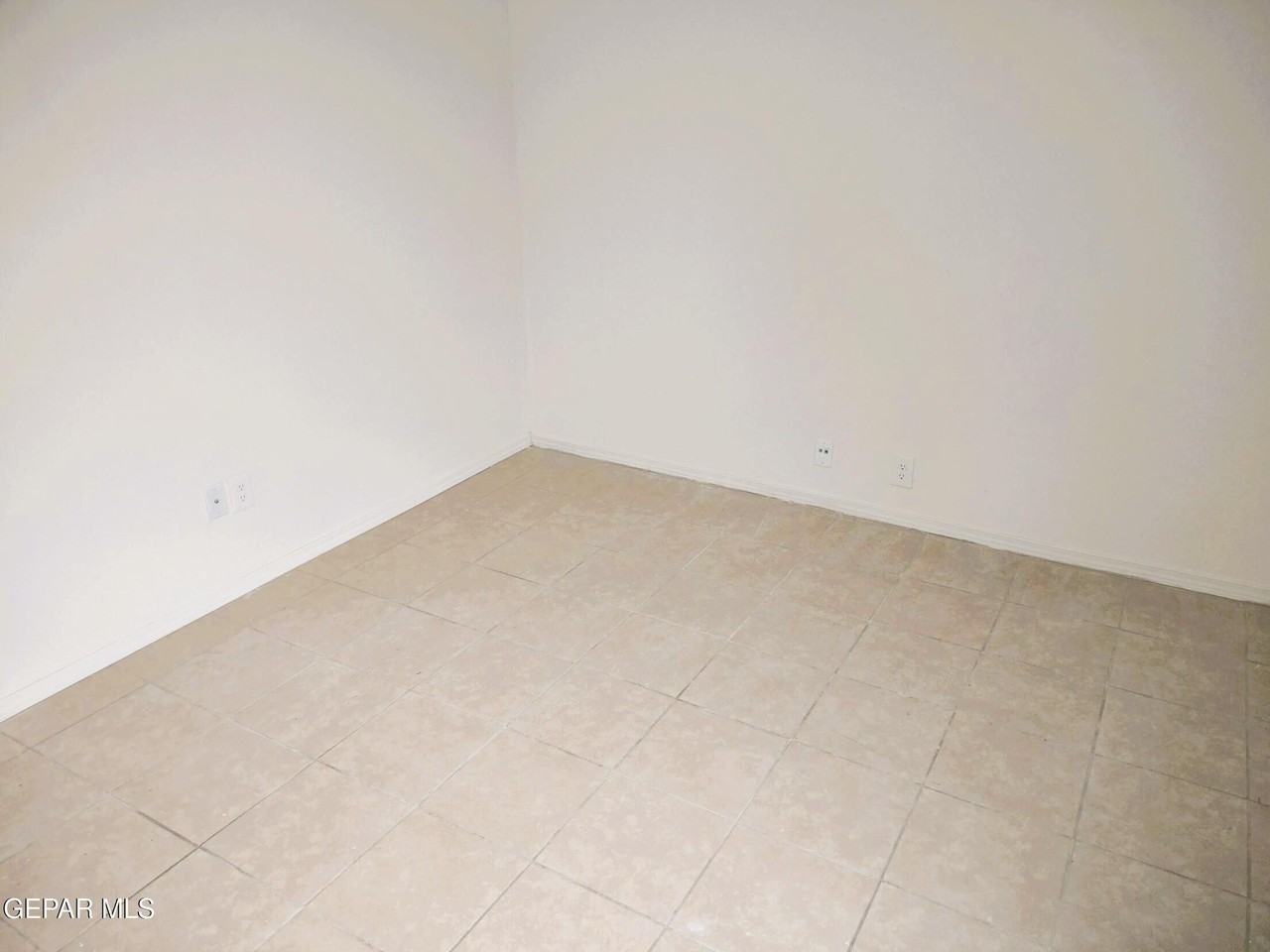 9488 Landry Mckee Ln Apt B #B - Photo 3 of 18