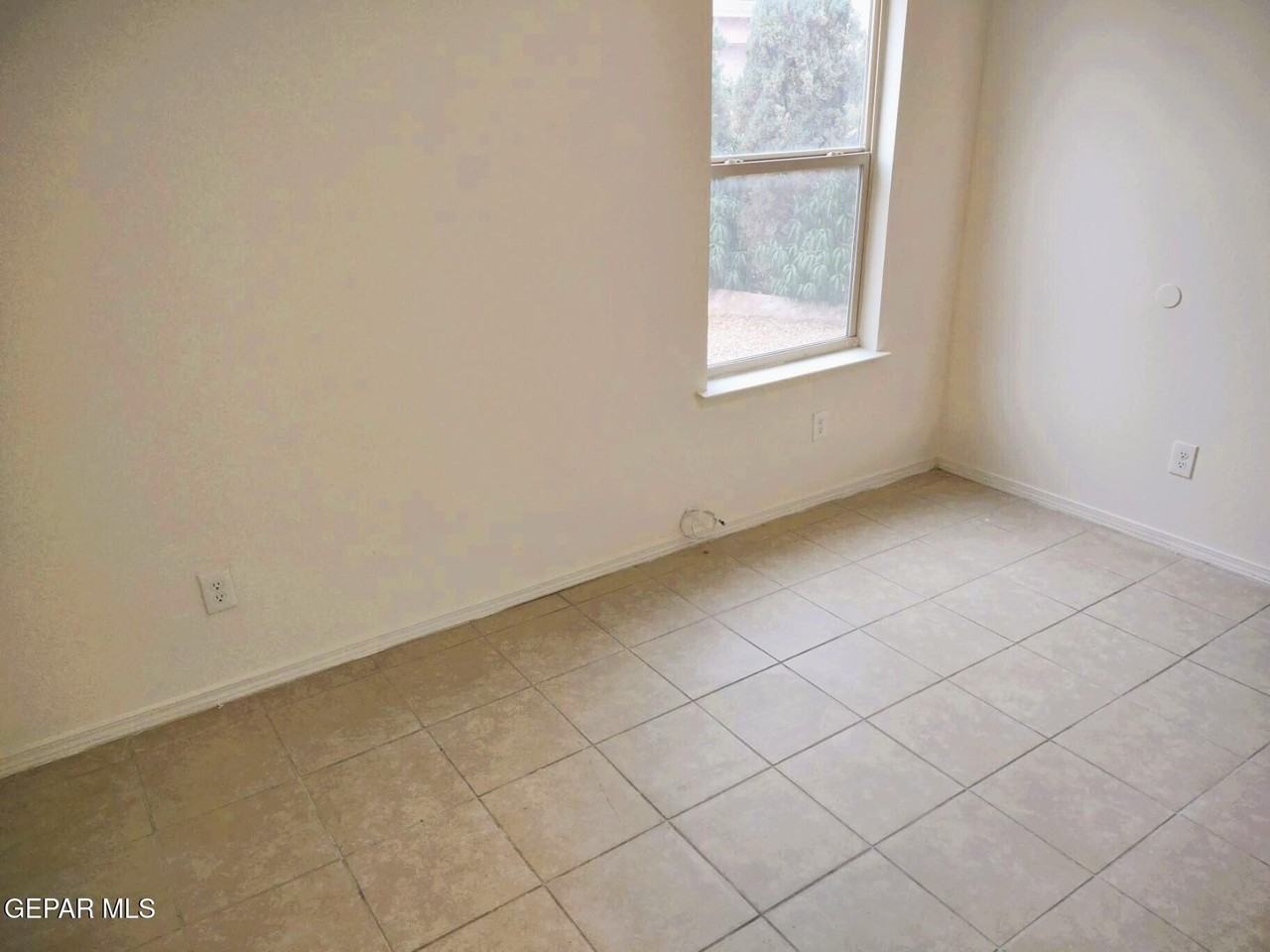 9488 Landry Mckee Ln Apt B #B - Photo 4 of 18