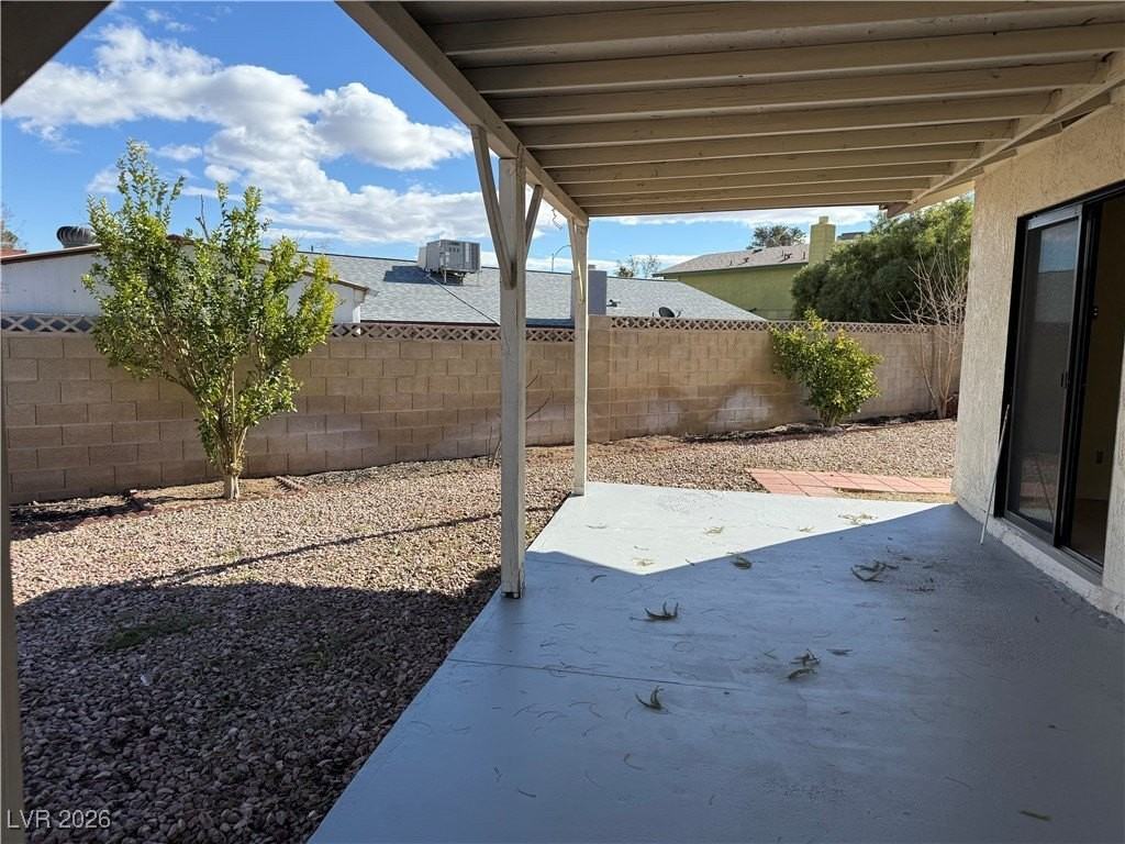 1713 Joshua Tree Ct - Photo 4 of 16