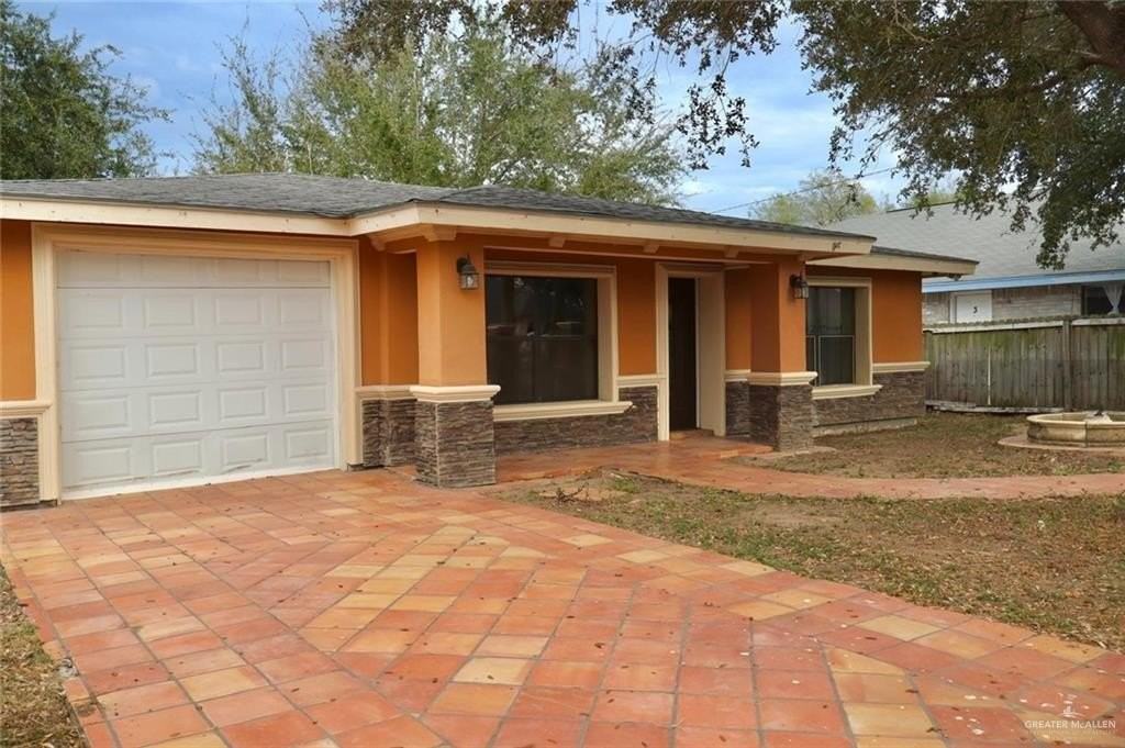 414 N 6th St - Photo 2 of 11