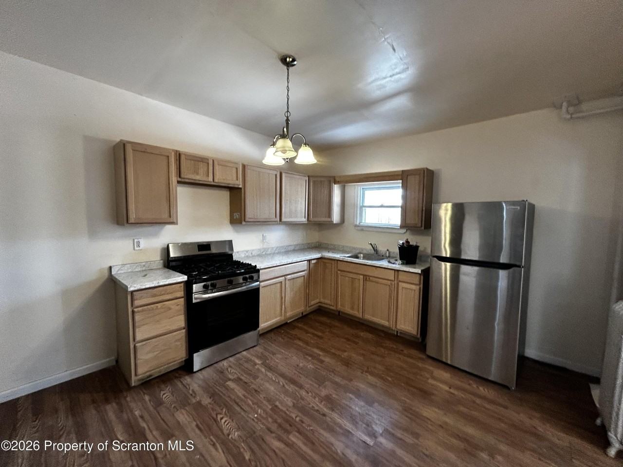 23 Richmond St - Photo 7 of 11