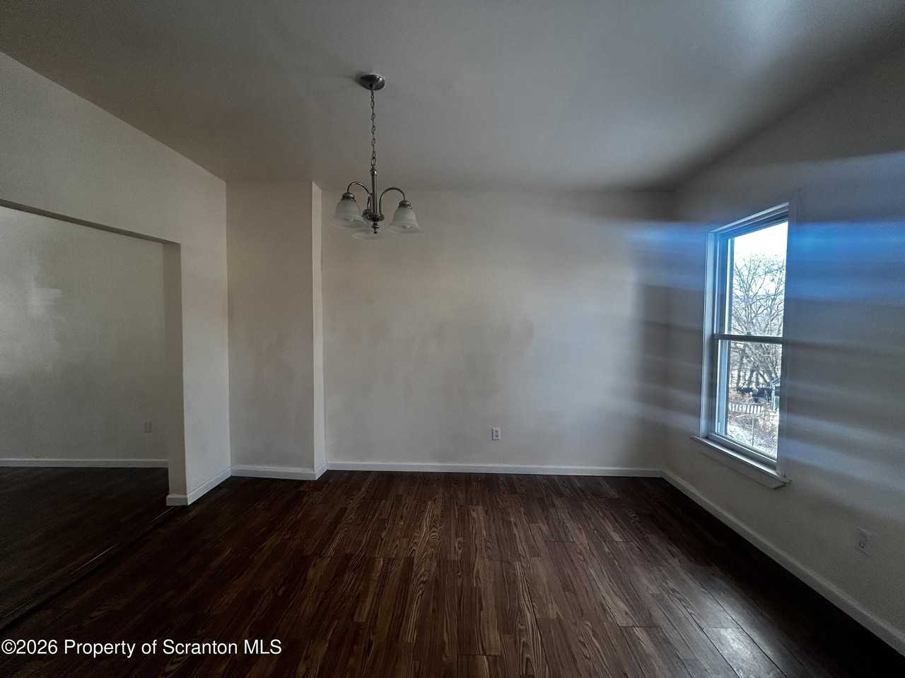 25 Richmond St - Photo 6 of 12
