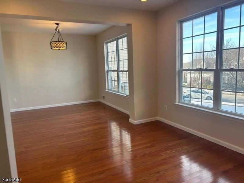 226 Winding Hill Dr - Photo 2 of 15