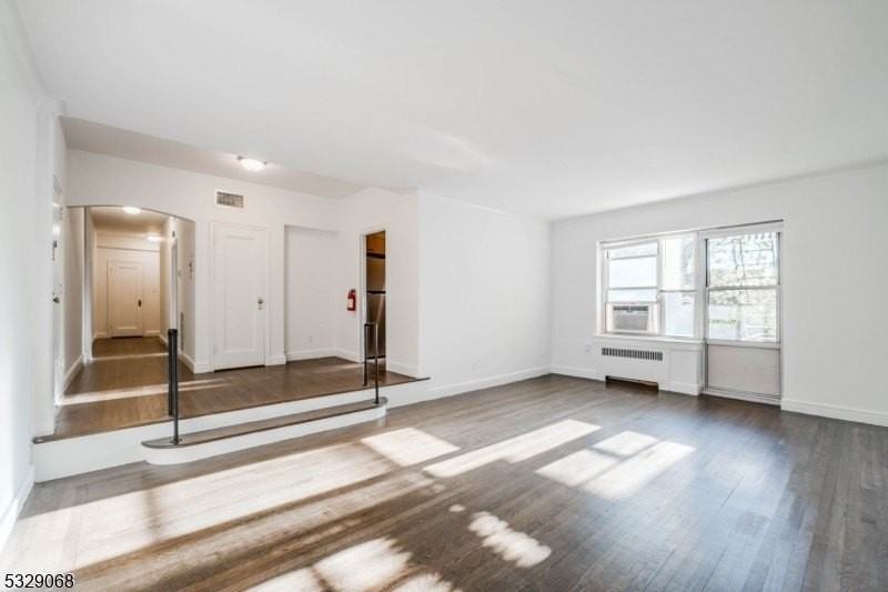 10 N Ridgewood Rd Apt C #415 - Photo 3 of 5