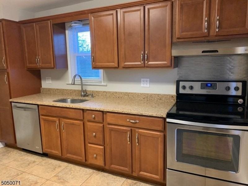 15 Washburn Pl - Photo 5 of 24