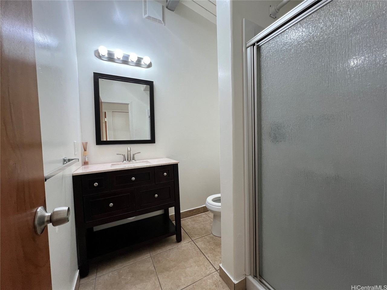 68-190 Au St Apt D #D - Photo 7 of 10