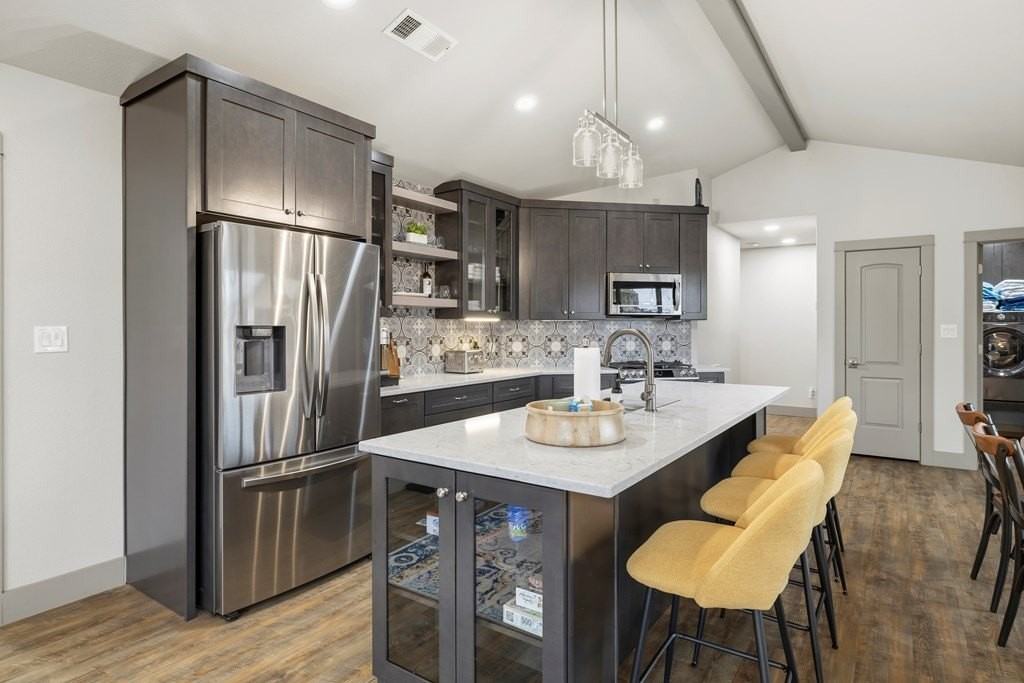 275 Creekridge Trl - Photo 6 of 26