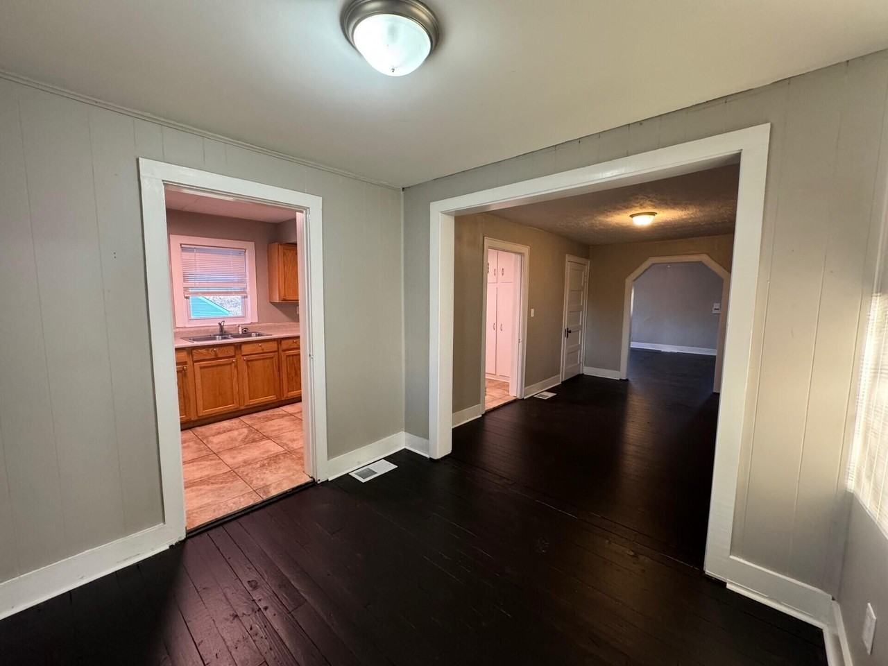 211 Langford Ct - Photo 6 of 14