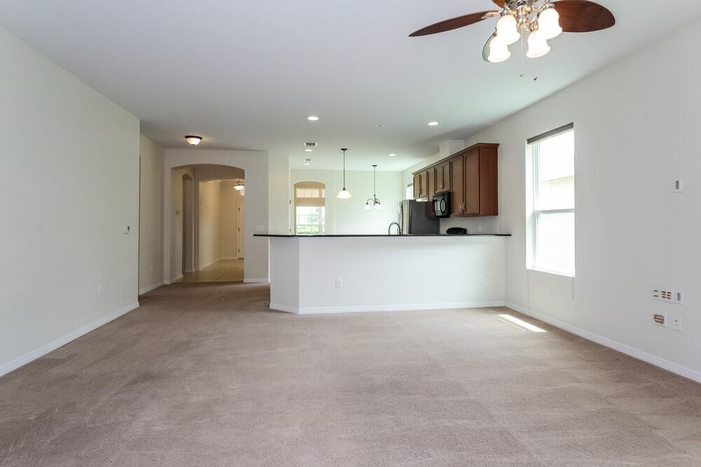 8843 39th Street Cir E - Photo 2 of 15