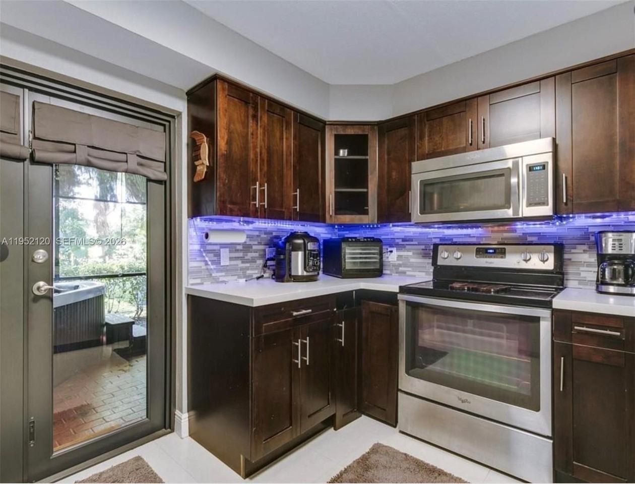 227 Wimbledon Lake Dr #227 - Photo 2 of 4