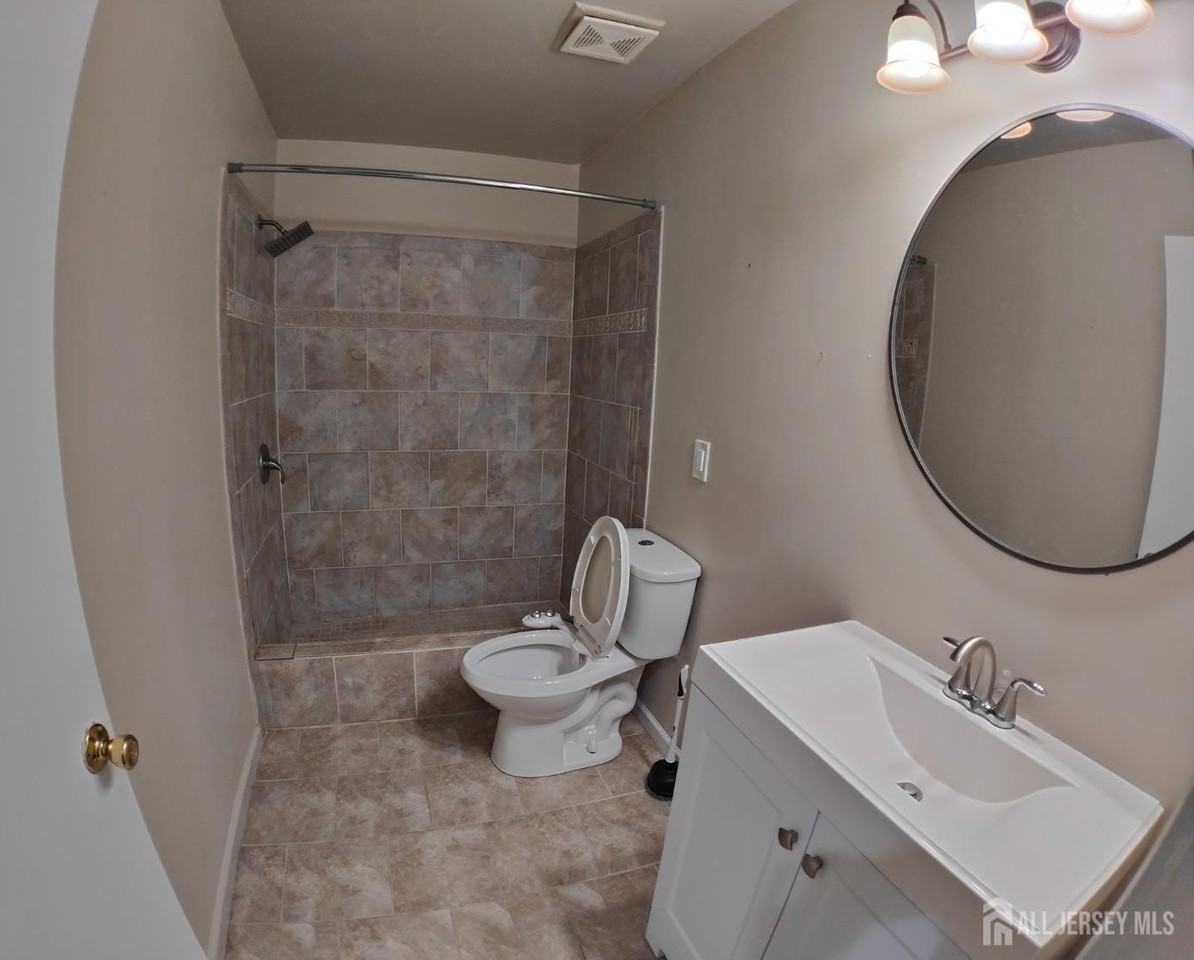 2205 Bayhead Dr - Photo 6 of 10