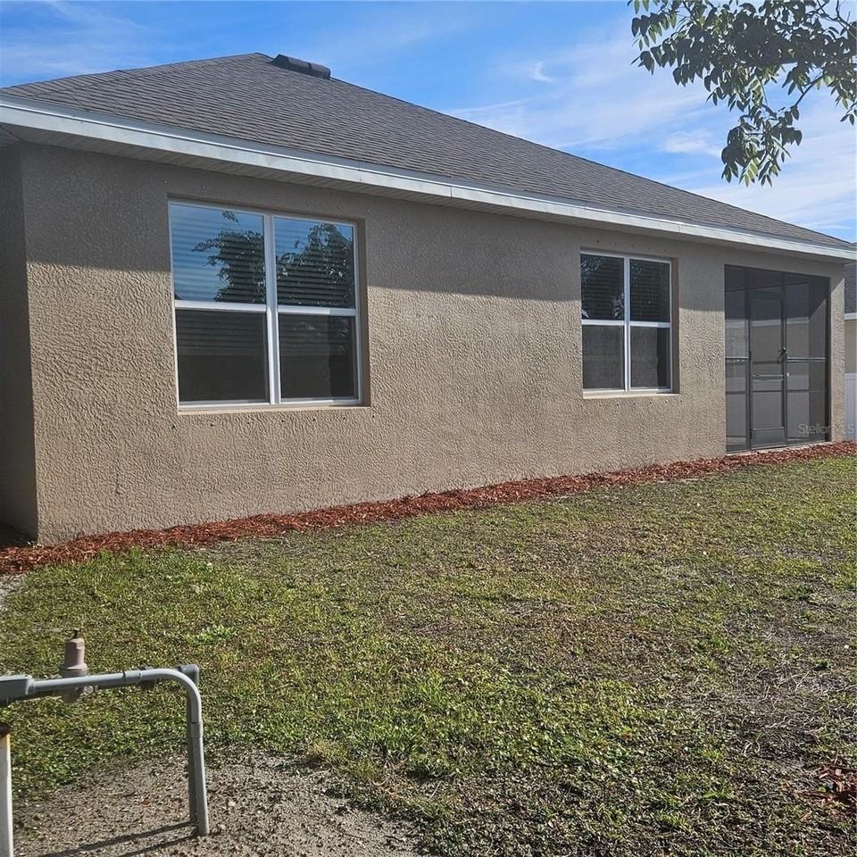 1167 Allegheny Ln - Photo 6 of 38