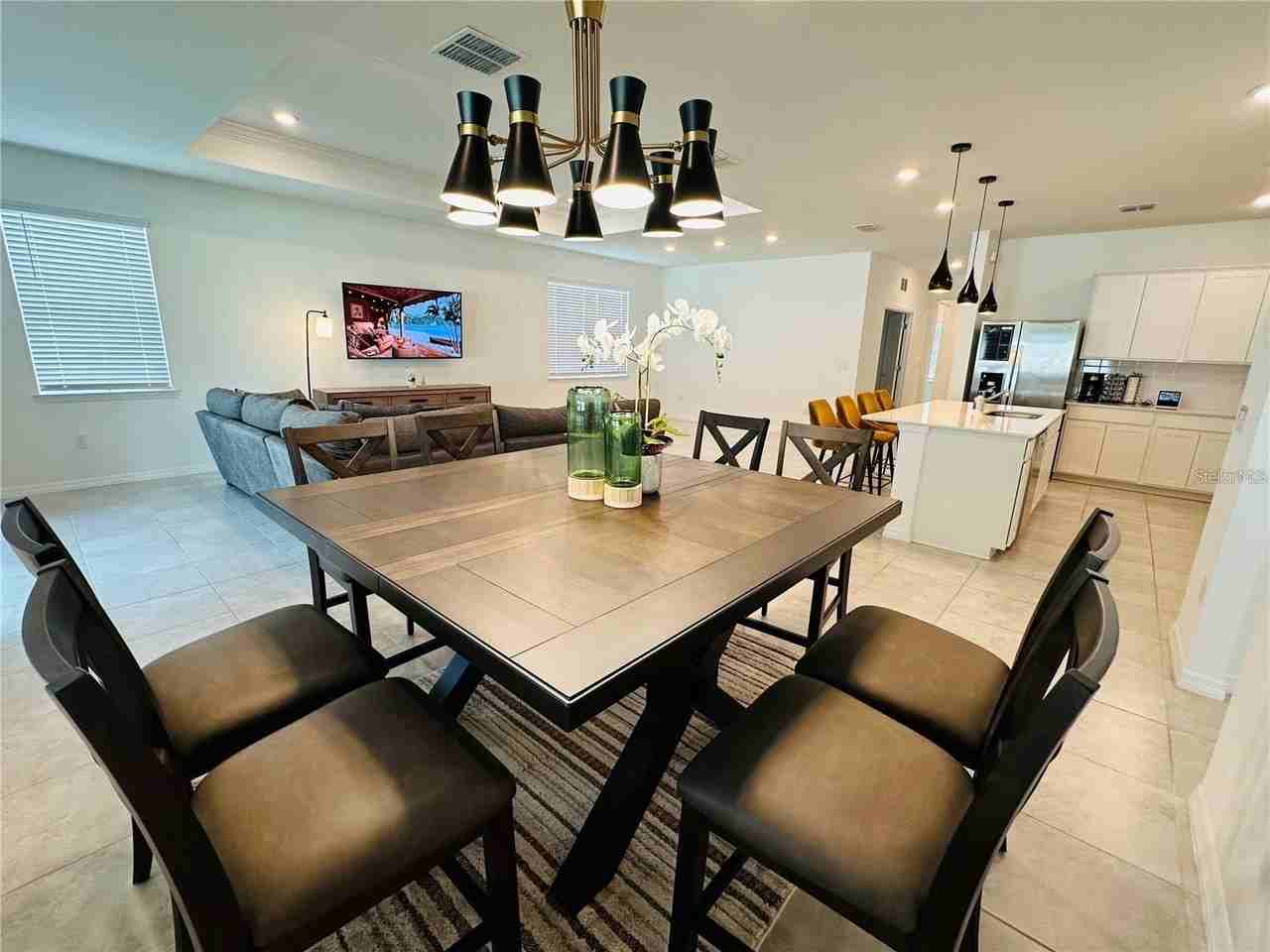 3102 61st Dr E - Photo 3 of 41