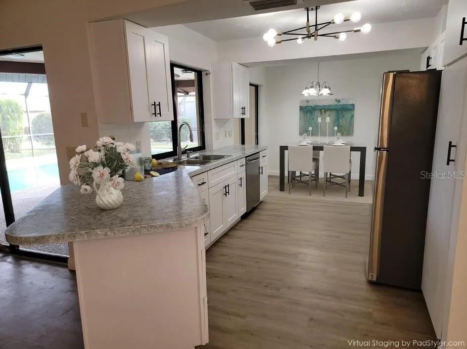 5831 Monroe Rd - Photo 4 of 13