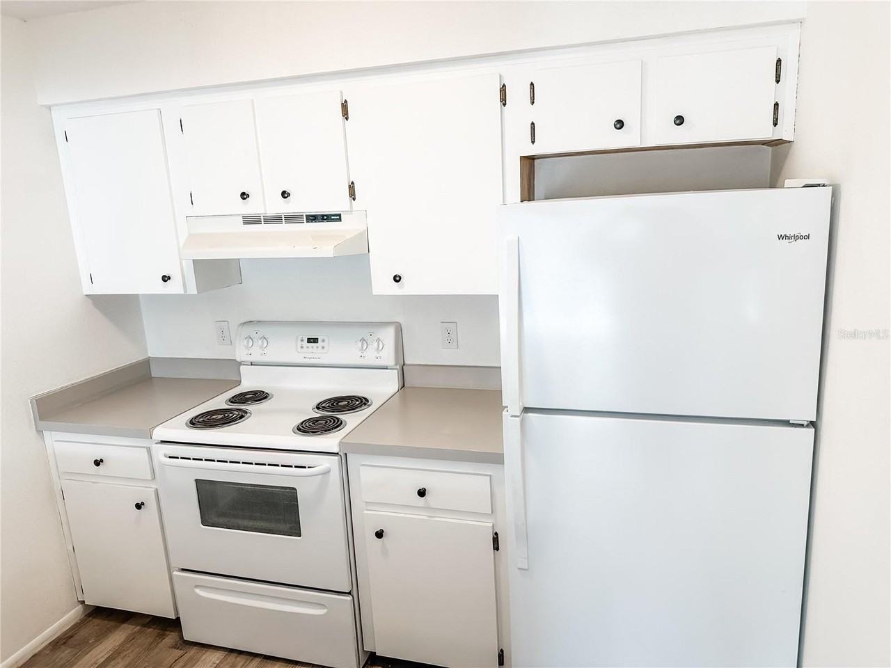 5390 Se 29th Pl #A - Photo 5 of 24