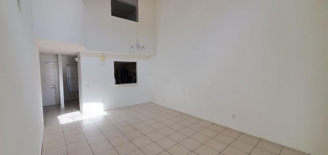 14388 Island Cove Dr - Photo 5 of 12