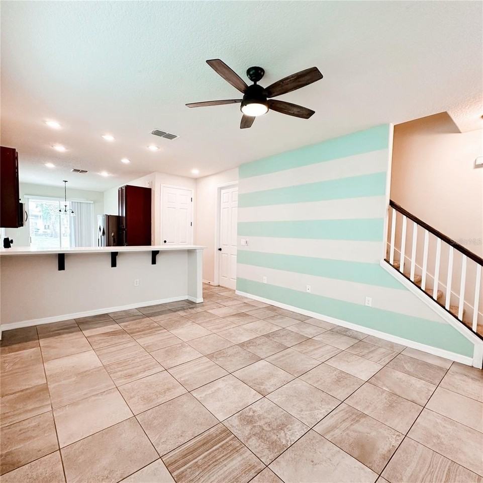 2644 Amati Dr - Photo 6 of 19