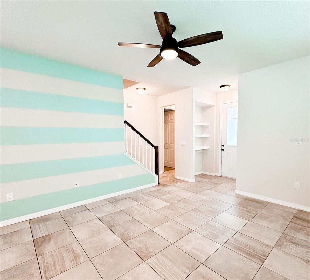 2644 Amati Dr - Photo 7 of 19