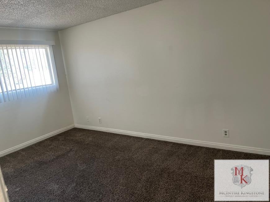 13955 Coteau Dr - Photo 7 of 10