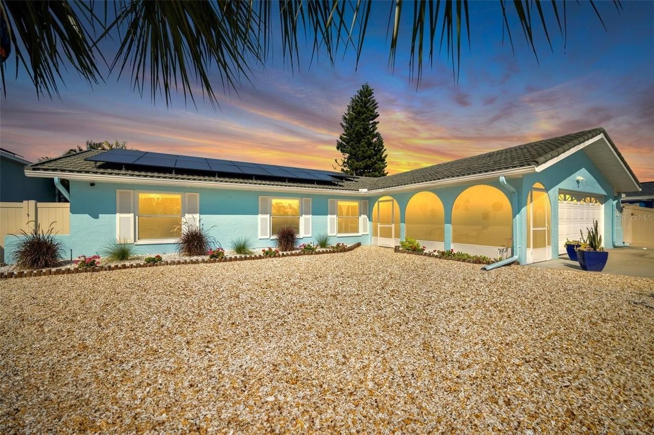 1015 Spindle Palm Way - Photo 6 of 50