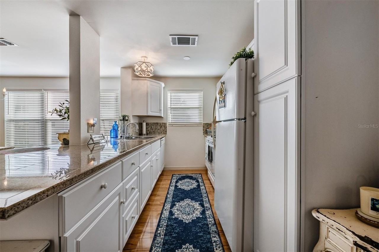 5521 80th St N #205 - Photo 4 of 45