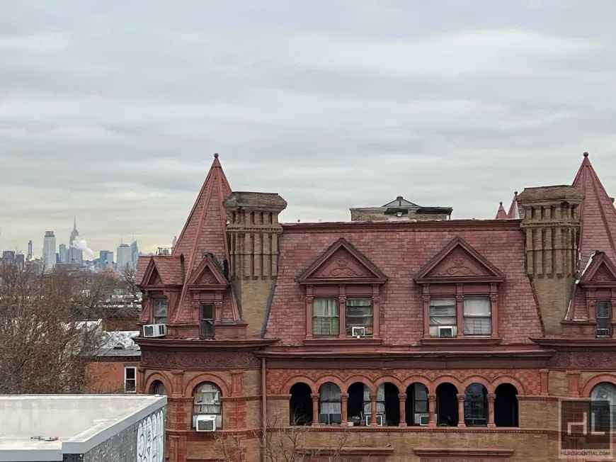 1285 Fulton St - Photo 3 of 10