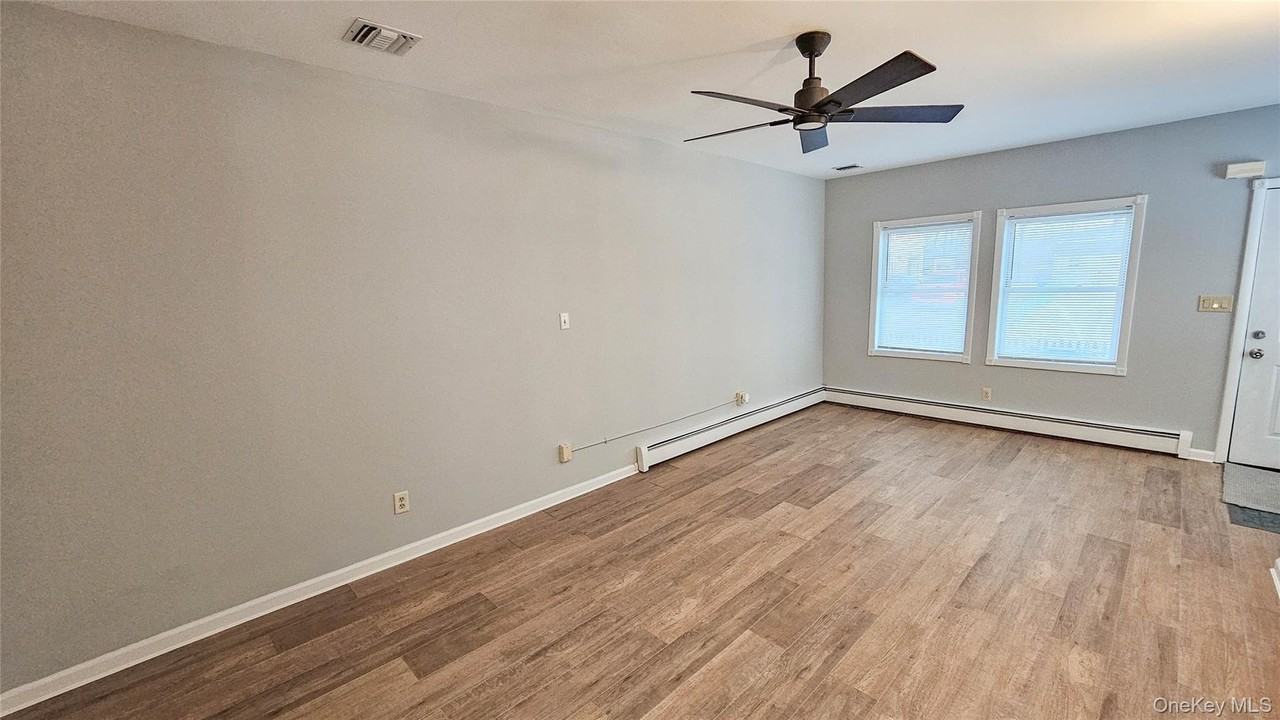 11 Middle St Unit A #A - Photo 5 of 18