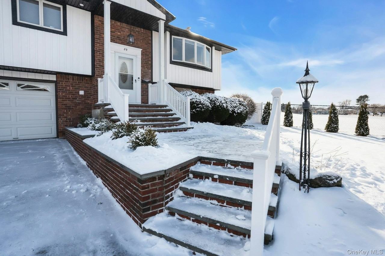 89 Harvest Ln - Photo 3 of 38