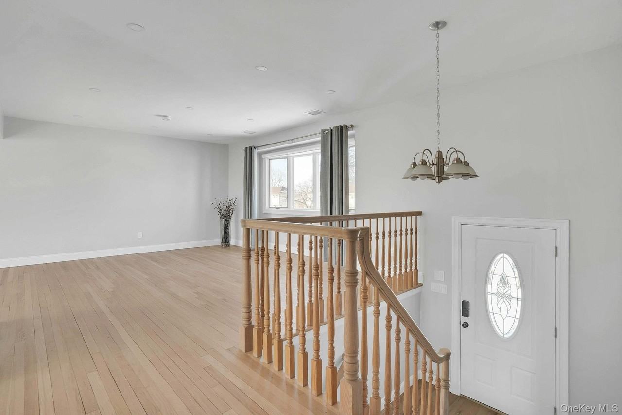 89 Harvest Ln - Photo 5 of 38